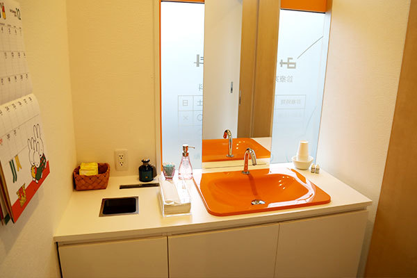 パウダールーム